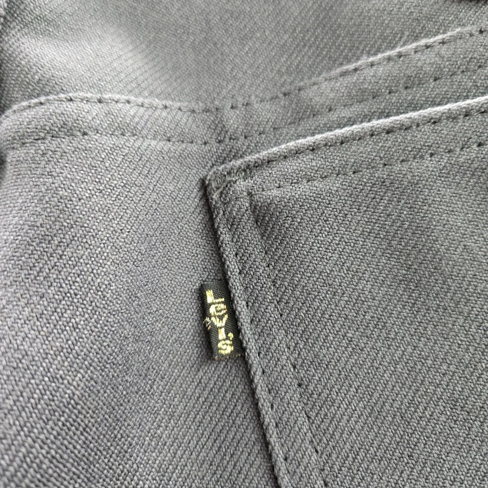VINTAGE Levi's Men Pants 34x29 Gray 100% Dacron Action Slack‎ Chino